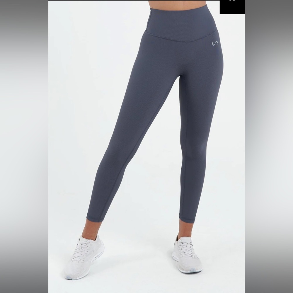 TLF Tempo Ribbed Leggings in Armada